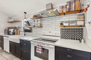 503A Wilkes St, Smithville, TX 78957 - Photo 12