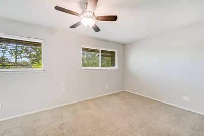 5913 Little Creek Trail, Austin, TX 78744 - Photo 8