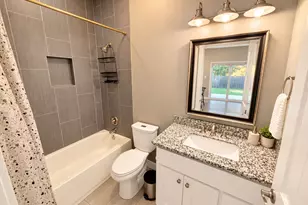 5510 Manor Rd, Austin, TX 78723 - Photo 10