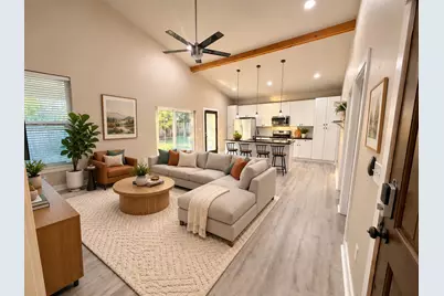5510 Manor Road #B, Austin, TX 78723 - Photo 2