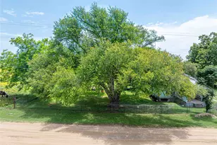 802 Smith Rd, Rockdale, TX 76567 - Photo 18
