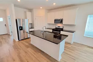 124 Woodbrook Dr, Georgetown, TX 78674 - Photo 2