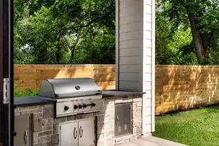 1909 W 40th St, Austin, TX 78731 - Photo 38