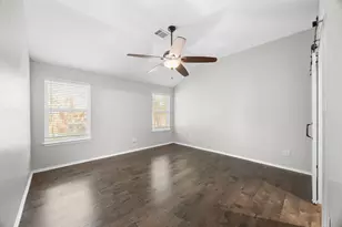 119 Aguilar Dr, Hutto, TX 78634 - Photo 16