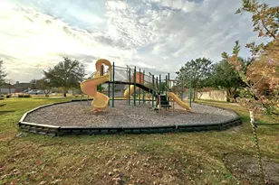 119 Aguilar Dr, Hutto, TX 78634 - Photo 32