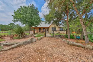 10621 Fm 150 W, Driftwood, TX 78619 - Photo 4