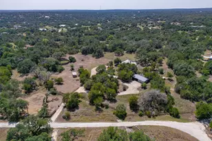 10621 Fm 150 W, Driftwood, TX 78619 - Photo 32