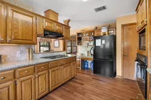 10621 Fm 150 W, Driftwood, TX 78619 - Photo 12