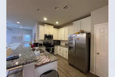 2304 S Lakeline Boulevard #243, Cedar Park, TX 78613 - Photo 8