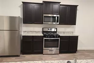 3939 Trail de Paris, New Braunfels, TX 78132 - Photo 2