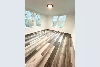 635 White Avenue, Rockdale, TX 76567 - Photo 12