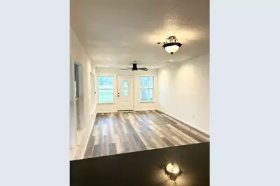 635 White Avenue, Rockdale, TX 76567 - Photo 6