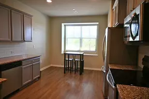516 E Slaughter Ln, Austin, TX 78744 - Photo 8