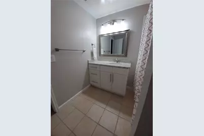 11203 Ranch Road 2222 Road #302, Austin, TX 78730 - Photo 12