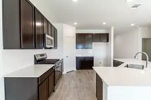 13613 Endless Narrow Ln, Elgin, TX 78621 - Photo 4