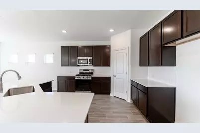 13613 Endless Narrow Lane, Elgin, TX 78621 - Photo 6