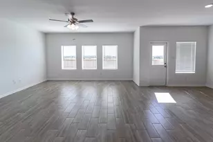 13613 Endless Narrow Ln, Elgin, TX 78621 - Photo 2