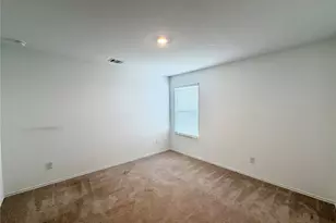 876 Rancho Del Cielo Loop, Jarrell, TX 76537 - Photo 4