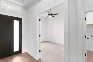 140 Basketflower Ln, Georgetown, TX 78633 - Photo 4