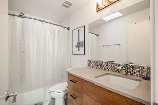 1124 Linden St, Austin, TX 78702 - Photo 14