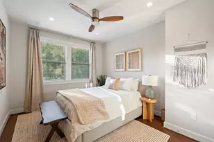 1002 Meriden Ln, Austin, TX 78703 - Photo 26