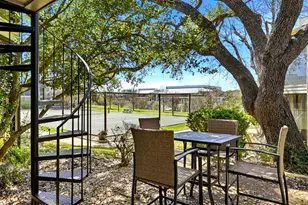133 World of Tennis Sq, Lakeway, TX 78738 - Photo 34