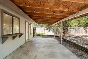 1612 Broadmoor Dr, Austin, TX 78723 - Photo 26