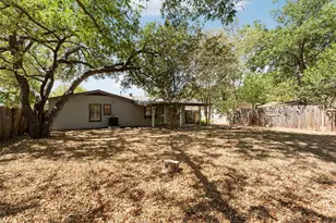 1612 Broadmoor Dr, Austin, TX 78723 - Photo 28