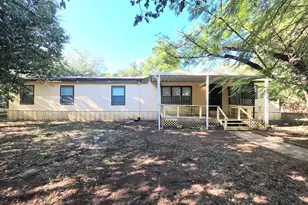 1 Davis St, Wimberley, TX 78676 - Photo 2