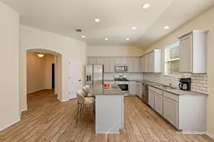 401 Duroc Dr, Hutto, TX 78634 - Photo 12
