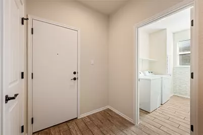 401 Duroc Drive, Hutto, TX 78634 - Photo 10
