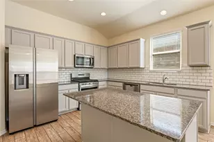 401 Duroc Dr, Hutto, TX 78634 - Photo 16