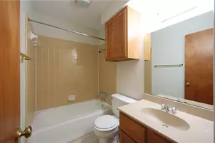 1903 E 20th St, Austin, TX 78722 - Photo 8