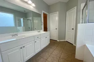 1709 Bowerton Dr, Austin, TX 78754 - Photo 14