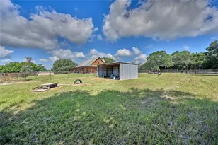 3090 Old Navasota Rd, Brenham, TX 77833 - Photo 20