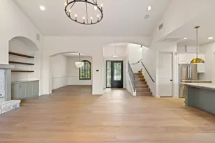 114 Golden Bear Dr, Austin, TX 78738 - Photo 4