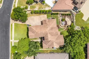 114 Golden Bear Dr, Austin, TX 78738 - Photo 34