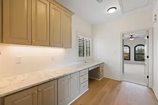 114 Golden Bear Dr, Austin, TX 78738 - Photo 20