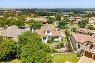 114 Golden Bear Dr, Austin, TX 78738 - Photo 8