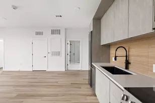 4315 S Congress Ave, Austin, TX 78745 - Photo 6