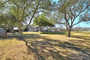12208 Mustang Dr, Buda, TX 78610 - Photo 28