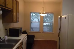 2414 Longview St, Austin, TX 78705 - Photo 8