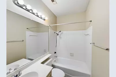 2414 Longview St. #305, Austin, TX 78705 - Photo 18