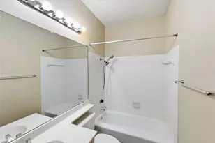 2414 Longview St, Austin, TX 78705 - Photo 18