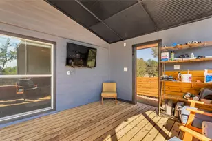 111 W Lakeshore Dr, Sunrise Beach Village, TX 78643 - Photo 28