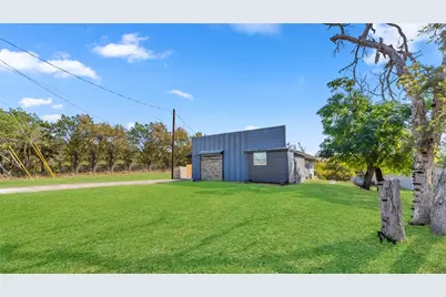 111 W Lakeshore Drive, Sunrise Beach Village, TX 78643 - Photo 6