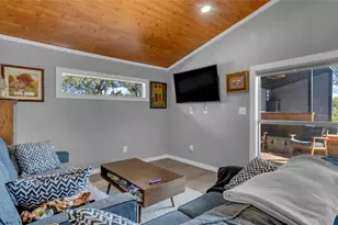 111 W Lakeshore Dr, Sunrise Beach Village, TX 78643 - Photo 24