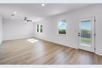 [Address not provided], Pflugerville, TX 78660 - Photo 4