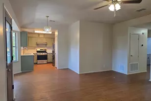 11602 Maybach Dr, Del Valle, TX 78617 - Photo 10