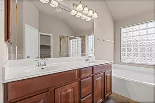 747 Westbury Ln, Georgetown, TX 78633 - Photo 28
